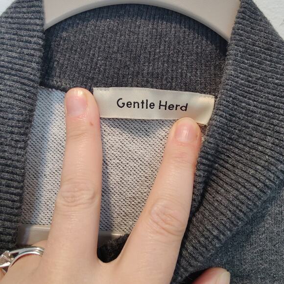 Gentle Herd Women's Sz S Grey Short Sleeve Sweatshirt Roll Hem Oversized Lounge - Picture 6 of 8